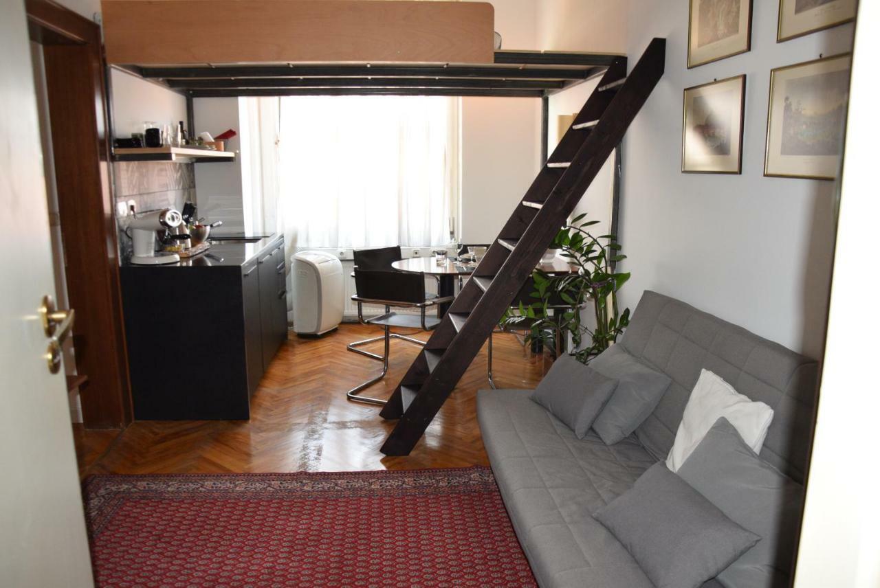 Lawyers Loft In Heritage Skyscraper ليوبليانا المظهر الخارجي الصورة